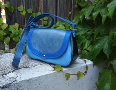 Design titled "Sac bandoulière de…" by Marieke Creation, Original Artwork, Accessories