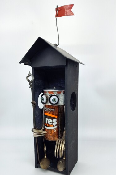 pop art wall sculpture mixed from used objects Sculpture titled "pop art wall sculpt…" by Branimir Misic, Original Artwork, Metals