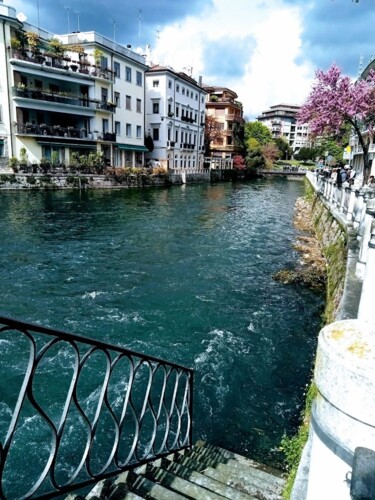 Fotografie getiteld "A Day in Treviso" door İRem Akçalı, Origineel Kunstwerk, Gemanipuleerde fotografie