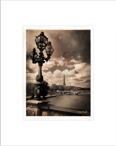 Yesterday Photography titled "Yesterday" by Caalista, Original Artwork, Analog photography Mounted on Cardboard