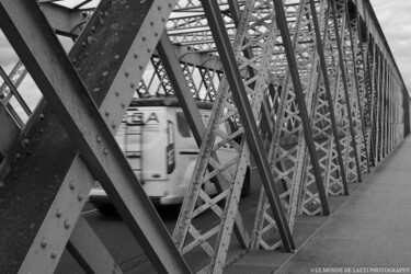 Φωτογραφία με τίτλο "PONT EIFFEL" από Laetitia Laplagne, Αυθεντικά έργα τέχνης, Ψηφιακή φωτογραφία