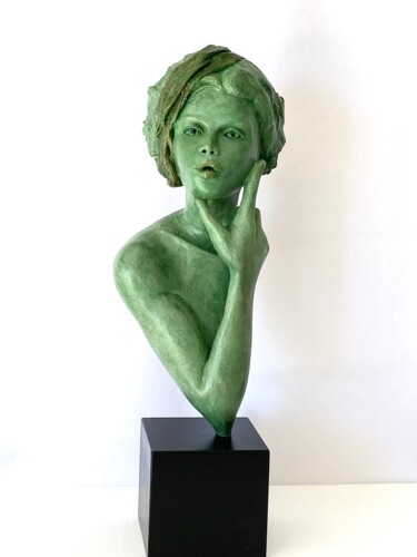 Sculptuur getiteld "Miss Selfie" door Anh Diù, Origineel Kunstwerk, Hars