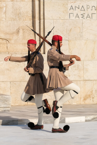 제목이 "Greek Change of Gua…"인 사진 Gilliard Bressan로, 원작, 디지털