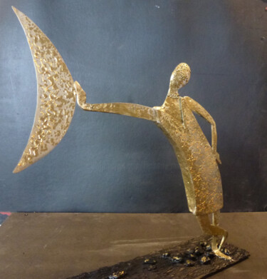 Sculpture intitulée "Dans la lune" par Michel, Œuvre d'art originale, Métaux