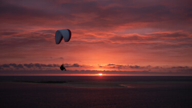 Photography titled "Vol du soir bonsoir…" by Tanguy Brousseau, Original Artwork, Digital Photography