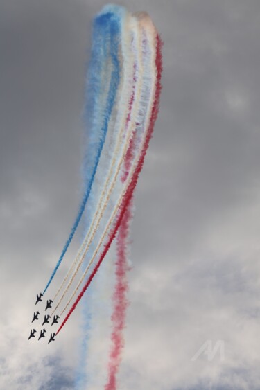 Même sous la pluie, Voilà la Patrouille de France ! 摄影 标题为“Même sous la pluie,…” 由Nathan Serny, 原创艺术品, 数码摄影