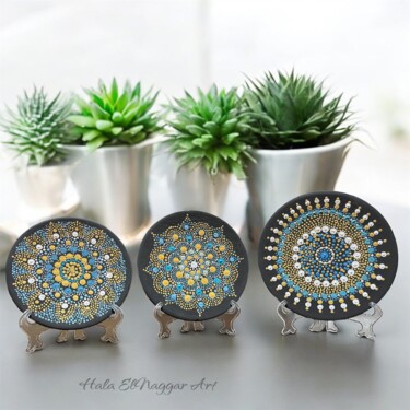 雕塑 标题为“Dotted art on wood…” 由Hala El Naggar, 原创艺术品, 木