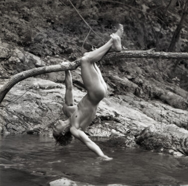 Fotografie getiteld "ER153 Gymnos" door Ström, Origineel Kunstwerk, Film fotografie