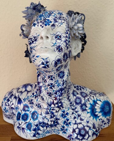Sculpture titled "Artificial Beauty 3…" by Andimar, Original Artwork, Ceramics