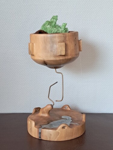 Sculptuur getiteld "hangen of staan" door Jef Roefs, Origineel Kunstwerk, Hout