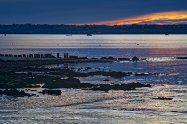 Carantec, baie de Morlaix, couché de soleil, mois de janvier 摄影 标题为“Carantec, baie de M…” 由Thierry Martin, 原创艺术品, 数码摄影
