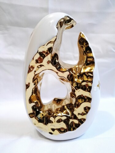 Sculpture titled "Œuf Vuitton, cérami…" by Steivan Loundou, Original Artwork, Ceramics