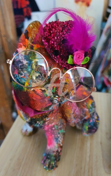"Katze Figur mit Bri…" başlıklı Heykel Karibou Artist tarafından, Orijinal sanat, Sprey boya