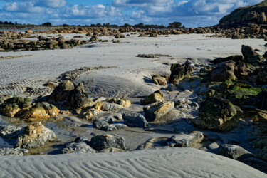 Plage de Toul an ouch, l'île de Sieck en janvier 6. Fotografia intitolato "Plage de Toul an ou…" da Thierry Martin, Opera d'arte originale, Fotografia digitale