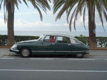 citroën ds pallas Fotografia intitolato "citroën ds pallas" da Roberto Ferrero, Opera d'arte originale, Fotografia digitale
