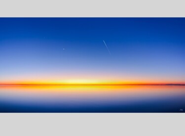 Photographie intitulée "Fly Me to the Moon…" par Philip Richard, Œuvre d'art originale, Photographie non manipulée Monté sur…