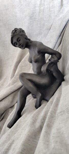 Sculpture intitulée "Femme alanguie" par Ma Chaloupe, Œuvre d'art originale, Argile