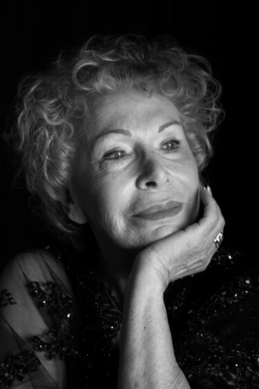 thoughtful about the world Photographie intitulée "thoughtful about th…" par Andreas Benz, Œuvre d'art originale, Photographie numérique