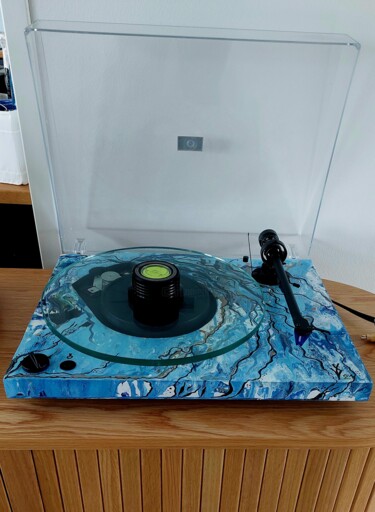 Tranquility/ LP Turntable Design titled "Tranquility/ LP Tur…" by Viktoria Dragon, Original Artwork, Accessories