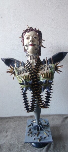 Sculpture intitulée "Ukraina.Negocjacje…" par Danuta Wróbel-Strzelczyk, Œuvre d'art originale, Céramique