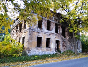 Photography titled "Shumen walkabouts -…" by Milto Sideris, Original Artwork, Digital Photography