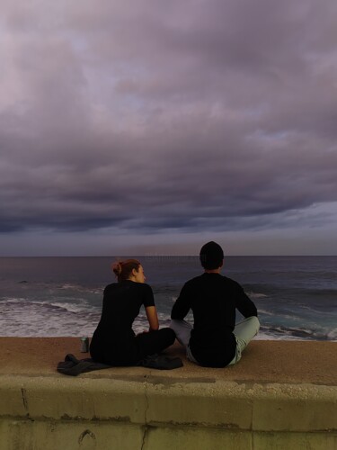 "Pareja en el Malecon" başlıklı Fotoğraf Catherine Gau tarafından, Orijinal sanat, Dijital Fotoğrafçılık Alüminyum üzerine m…