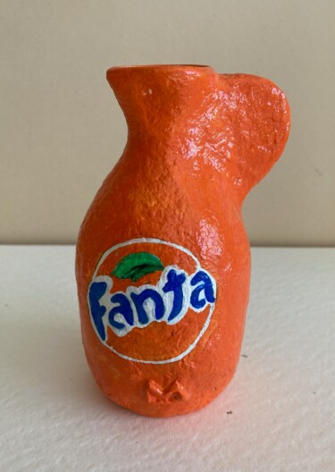 雕塑 标题为“vase Fanta” 由Mifo, 原创艺术品, 纸张纸浆
