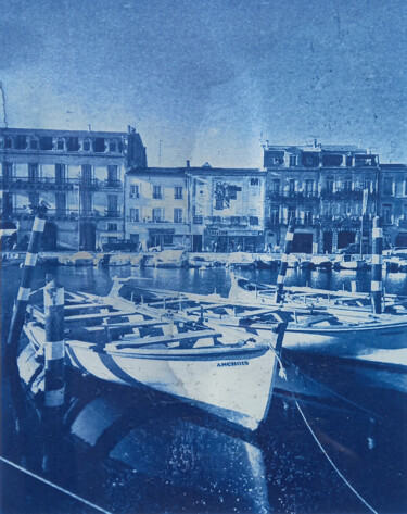 제목이 "CYANOTYPE 02 : PORT…"인 판화 Manu Vielles로, 원작, 시아노타입 artwork_cat.에 장착됨