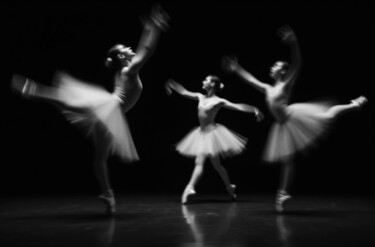 数字艺术 标题为“Ballet Motion” 由Vanda Lehel (V A N D E E), 原创艺术品, AI生成的图像