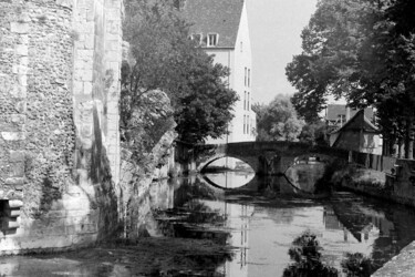 摄影 标题为“Chartres 1977 am(17)” 由Richard Gillet, 原创艺术品, 电影摄影
