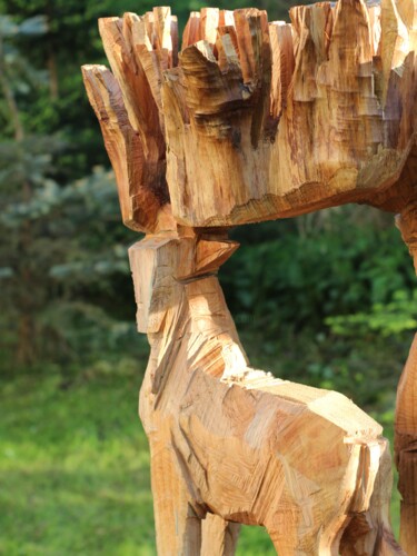 Sculpture intitulée "Jeleń z Szewskiej" par Alex Johanson, Œuvre d'art originale, Bois