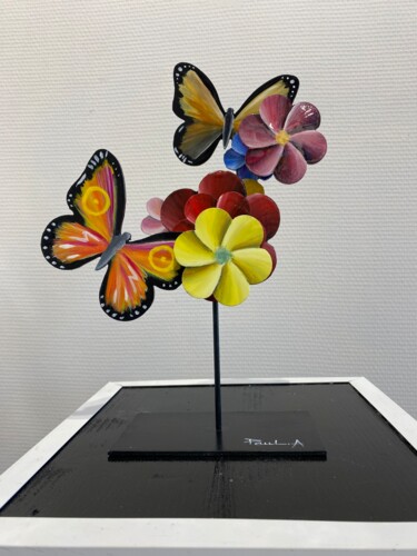 Sculpture titled "Florabelle" by Alain Paul (PaulA), Original Artwork, Acrylic