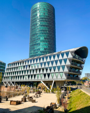 "Westhafen Tower" başlıklı Fotoğraf Ron Kramer tarafından, Orijinal sanat, Dijital Fotoğrafçılık