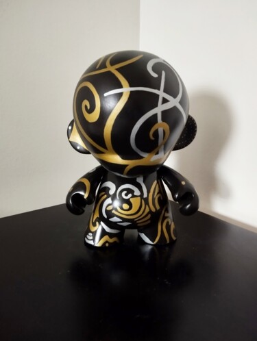 Malone Sculpture intitulée "Malone" par Carole Carpier, Œuvre d'art originale, Acrylique