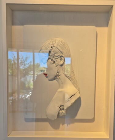 "파괴의 역사" başlıklı Heykel Jihoon Kim tarafından, Orijinal sanat, Kâğıt Ahşap panel üzerine monte edilmiş