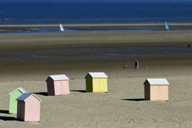 BERCK, Cabines, Chars à voile Фотография под названием "BERCK, Cabines, Cha…" - Pierre-Yves Rospabé, Подлинное произведение искусства, Не манипулируемая ф…