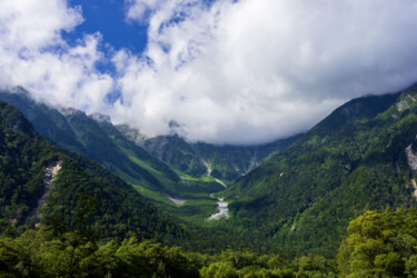 "The valley of the c…" başlıklı Fotoğraf Anirban Basu tarafından, Orijinal sanat, Dijital Fotoğrafçılık