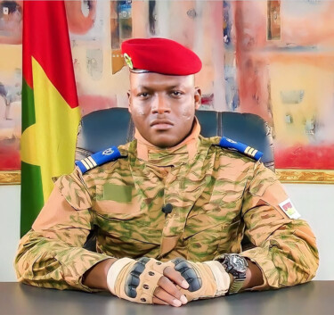 Captain Ibrahim Traore, Burkina Faso President Fotografia intitolato "Captain Ibrahim Tra…" da Jafeth Moiane, Opera d'arte originale, Fotografia digitale