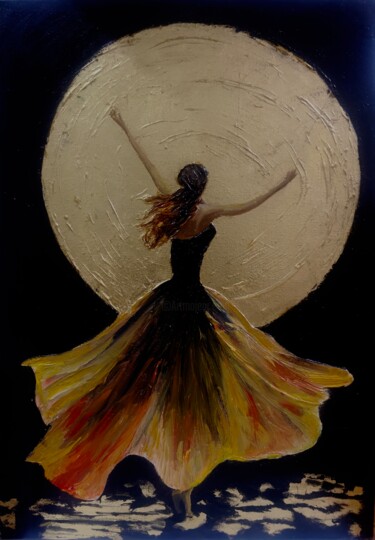A woman dancing against a golden sun with a minimal black ba "A woman dancing aga…" başlıklı Tablo Vera Sol tarafından, Orijinal sanat, Petrol Ahşap Sedye çerçevesi üzerine monte edilmiş