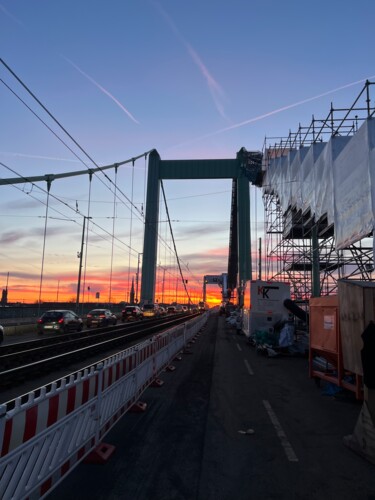 Morning sun on Construction Bridge Фотография под названием "Morning sun on Cons…" - Mick Paulat, Подлинное произведение искусства, Цифровая фотография