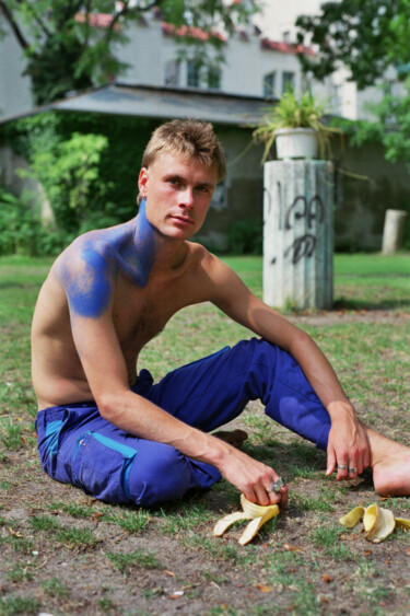 Photographie intitulée "MIKKEL " par Laurent  Poleo-Garnier, Œuvre d'art originale, Papier