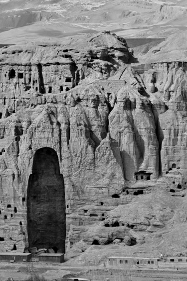 Photography titled "Falaise de Bamiyan…" by Pascal Convert, Original Artwork