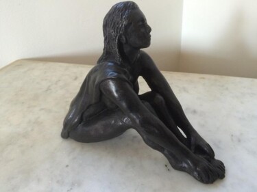 Skulptur mit dem Titel "Au hammam " von Reno Sculpteur, Original-Kunstwerk, Bronze