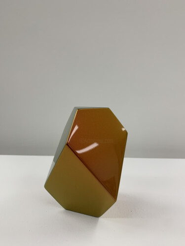 Sculptuur getiteld "Polyhedron Copper" door Hanna Roeckle, Origineel Kunstwerk