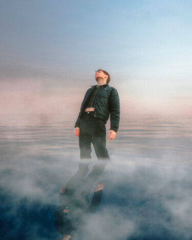 Photographie intitulée "YanDeFlo" par Thomas Restout, Œuvre d'art originale, Tirage argentique