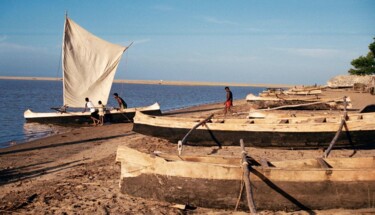 Fotografia zatytułowany „Madagascar - boutre…” autorstwa Christian Ebel, Oryginalna praca, Fotografia filmowa