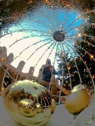 Photographie intitulée "L'ombre du Père Noël" par Christian Lefevre, Œuvre d'art originale, Aluminium