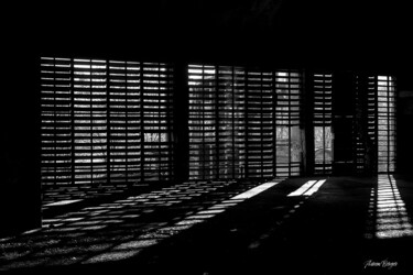 "Cimenterie" başlıklı Fotoğraf Aaron Berger tarafından, Orijinal sanat, Kâğıt
