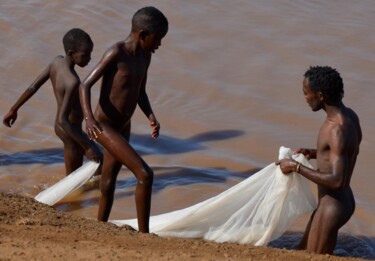Fotografie mit dem Titel "Ethiopie - pécheurs…" von Christian Ebel, Original-Kunstwerk, Digitale Fotografie