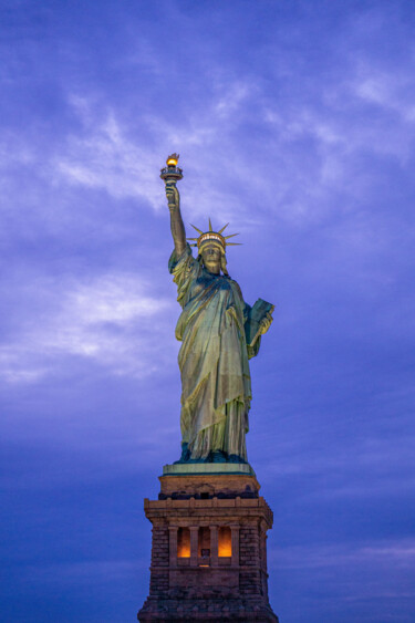 Fotografia intitolato ""Liberty"" da Guilhem Nascimben, Opera d'arte originale, Fotografia digitale